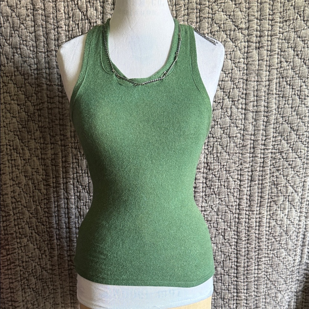 Green Sleeveless Women's100% cashmere Top